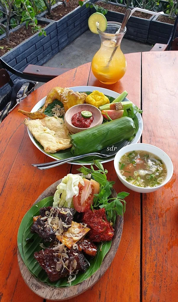 Nasi Timbel Kebon